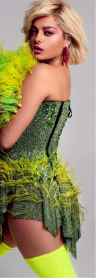 Bebe Rexha - Voir Magazine (2019)