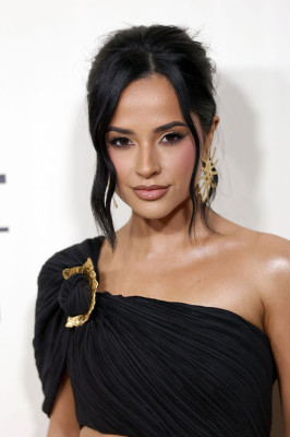 Becky G – at Fashion Trust U.S. Awards 2025 in Los Angeles