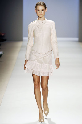 Behati Prinsloo pic #257652