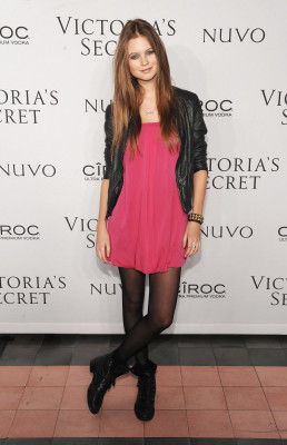 Behati Prinsloo pic #286346