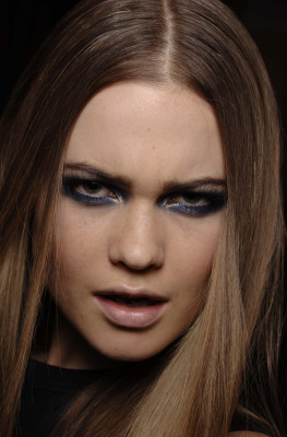 Behati Prinsloo pic #265520