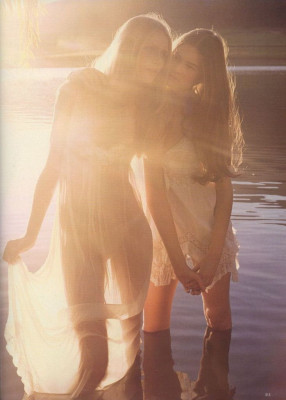 Behati Prinsloo pic #258336