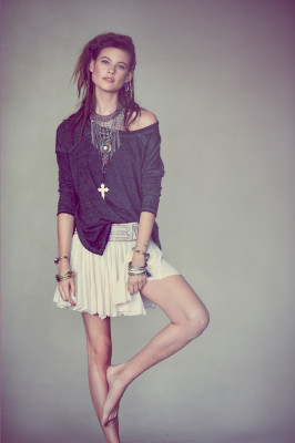 Behati Prinsloo pic #644447