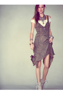 Behati Prinsloo pic #644686