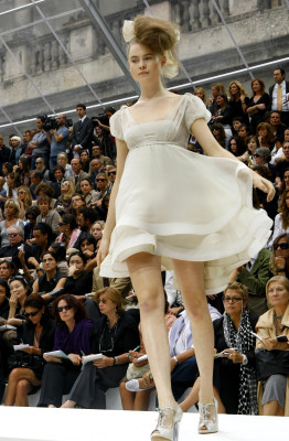 Behati Prinsloo pic #273349