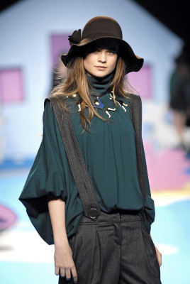 Behati Prinsloo pic #274953
