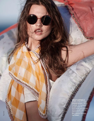 Behati Prinsloo pic #252959