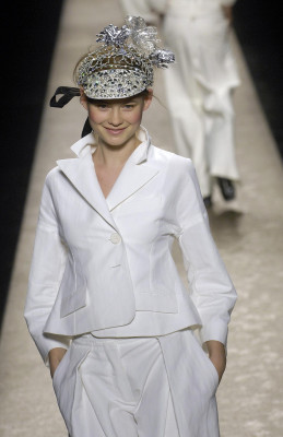 Behati Prinsloo pic #279809