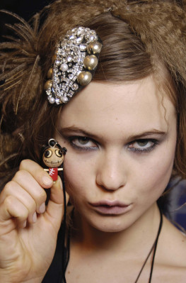 Behati Prinsloo pic #270876
