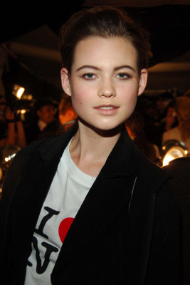 Behati Prinsloo pic #260376