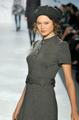 Behati Prinsloo pic #273347
