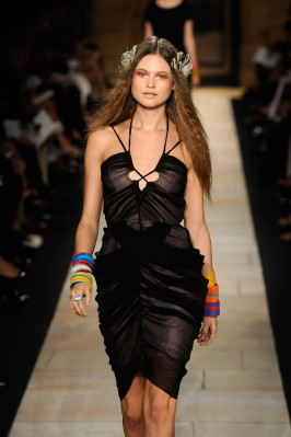 Behati Prinsloo pic #283586