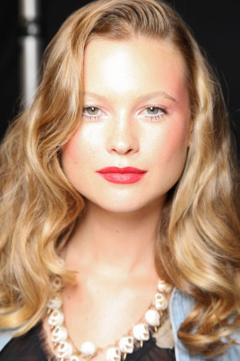 Behati Prinsloo pic #422643