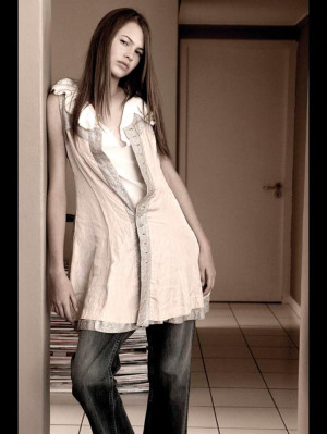 Behati Prinsloo pic #287104