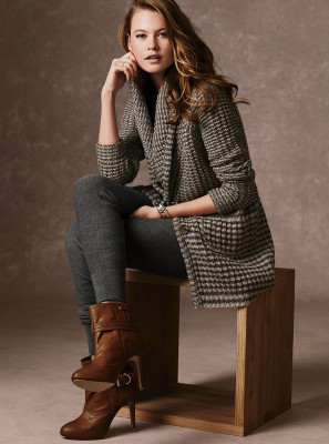 Behati Prinsloo pic #547950