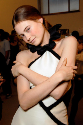 Behati Prinsloo pic #288627