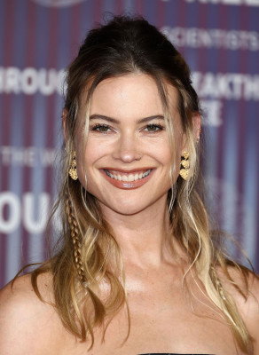 Behati Prinsloo – Breakthrough Prize Ceremony in Los Angeles 2024