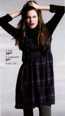Behati Prinsloo pic #276575