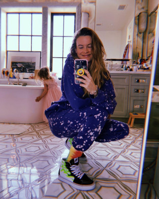 Behati Prinsloo pic #1250310