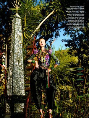 Behati Prinsloo pic #270292
