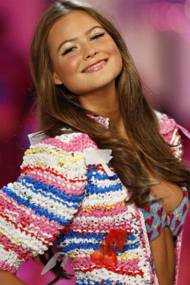 Behati Prinsloo pic #197189