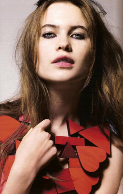 Behati Prinsloo pic #272717