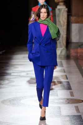 Bella Hadid - Berluti Menswear Fall/Winter 2020 Fashion Show in Paris