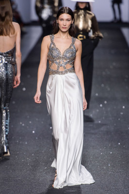 Alberta Ferretti Autumn/Winter 2019 Fashion Show in Milan