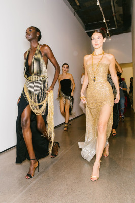 Bella Hadid - Oscar de la Renta Spring/Summer 2019 Fashion Show in New York 