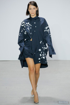 Bella Hadid - Oscar De La Renta Spring/Summer 2018 Fashion Show in New York