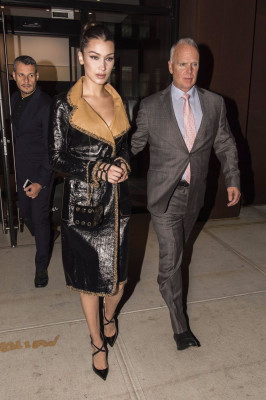 Bella Hadid - V Magazine dinner in honor of Karl Lagerfeld in New York 24/10/17