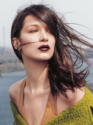 Bella Hadid - Vogue (2016)