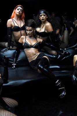 Bella Hadid - Savage x Fenty Vol. II Show 2020, Los Angeles // 13.09.2020