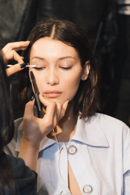 Bella Hadid - Oscar De La Renta Spring/Summer 2018 Fashion Show in New York