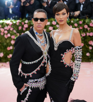 Bella Hadid – 2019 Met Gala