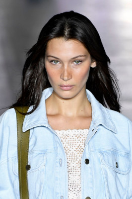 Bella Hadid - Alberta Ferretti Spring/Summer 2019 Fashion Show in Milan