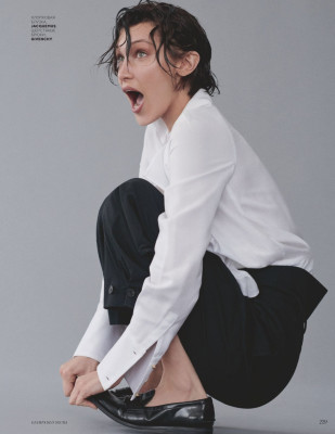 Bella Hadid – Vogue Magazine Russia March 2019 Issue