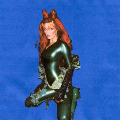 Bella Hadid - Halloween 2020