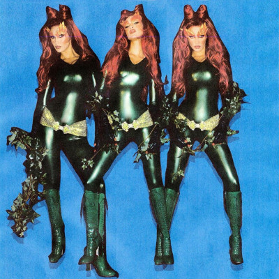 Bella Hadid - Halloween 2020