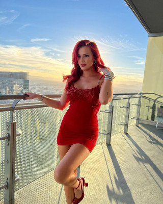 Bella Thorne - 22nd Annual Latin Grammy Awards in Las Vegas Portraits 11/18/2021
