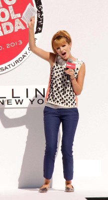 Bella Thorne pic #701275