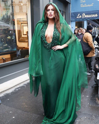 Bella Thorne – Photoshoot at Paris Fashion Week, January 2024