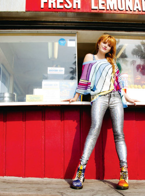 Bella Thorne pic #718456