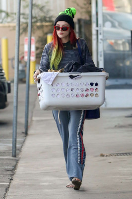 Bella Thorne pic #924053