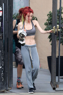 Bella Thorne pic #924048