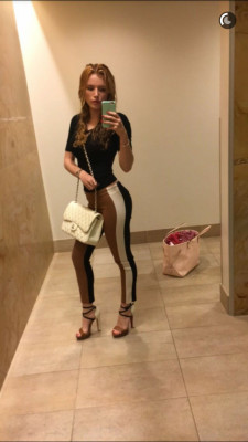 Bella Thorne pic #865515