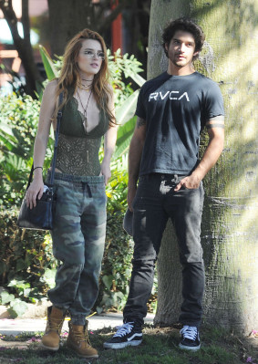 Bella Thorne pic #911800
