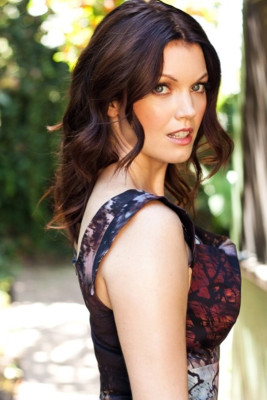 Bellamy Young pic #953137