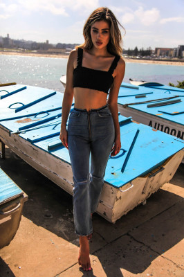 Belle Lucia – 2D Collective 2019