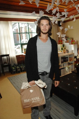 Ben Barnes pic #266013